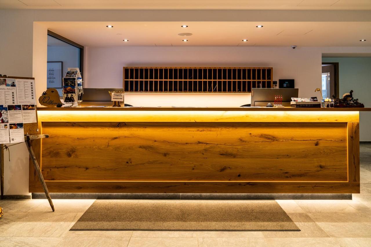 Hotel Kristall Saas-Almagell ภายนอก รูปภาพ